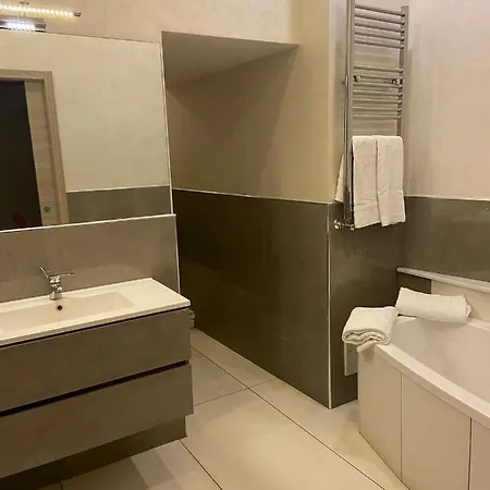 La Pace 3* ナポリ