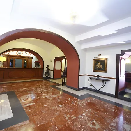 La Pace Bed & Breakfast Naples