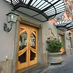 Couette-café La Pace Naples
