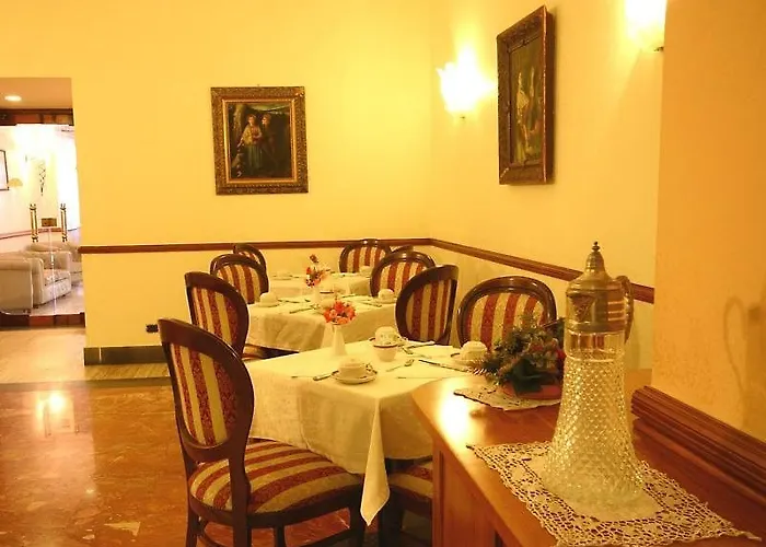 La Pace Nocleg ze śniadaniem Neapol