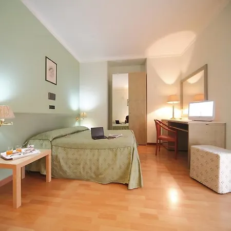 La Pace Couette-café 3*