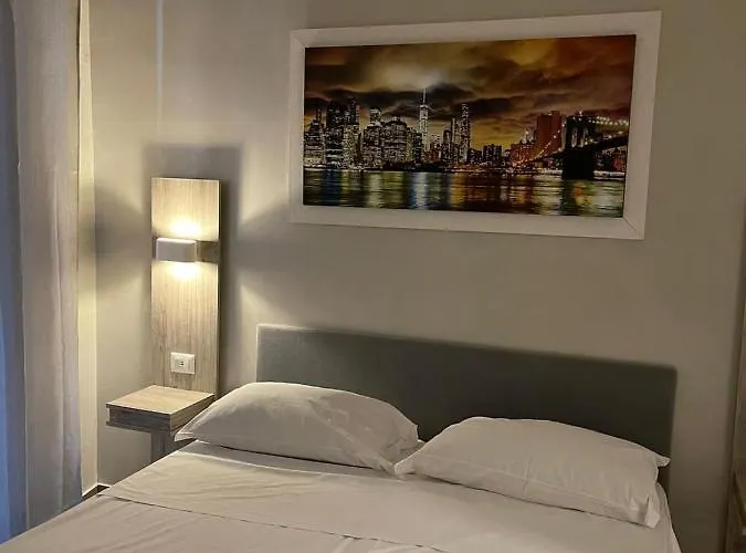 Oda ve Kahvaltı La Pace Napoli