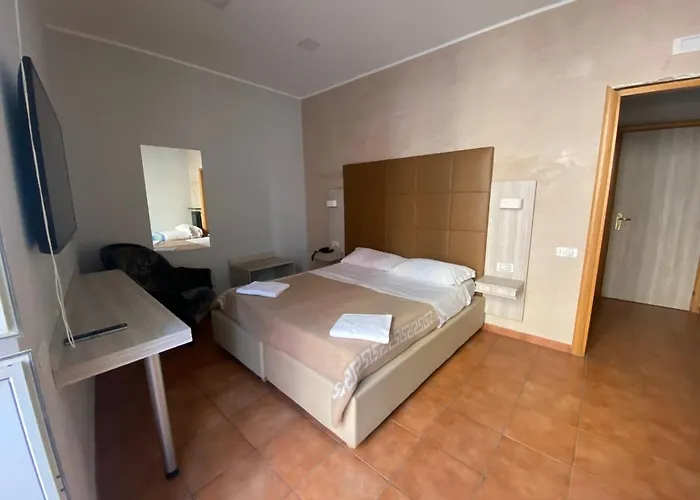 La Pace Oda ve Kahvaltı Napoli