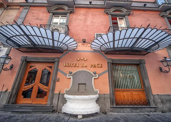 Oda ve Kahvaltı La Pace Napoli