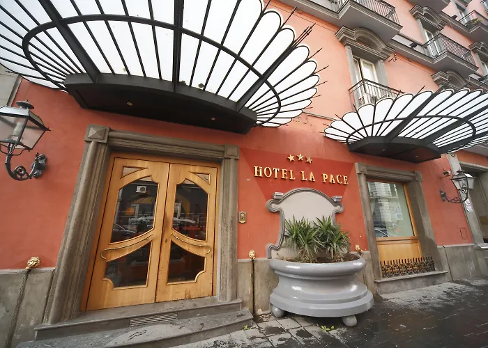 La Pace Oda ve Kahvaltı 3*