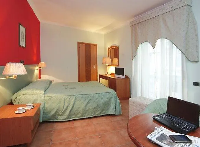 La Pace Oda ve Kahvaltı