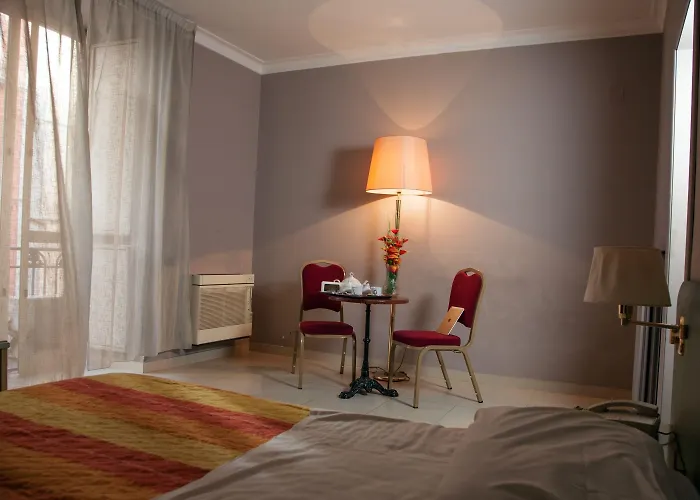 Oda ve Kahvaltı La Pace