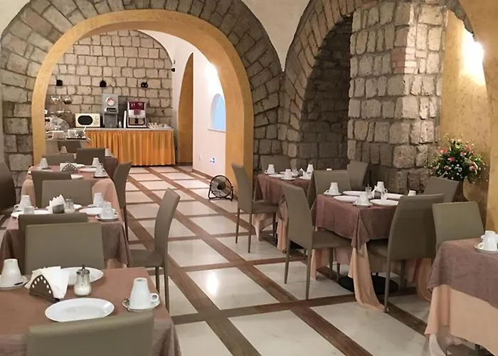 Oda ve Kahvaltı La Pace 3*