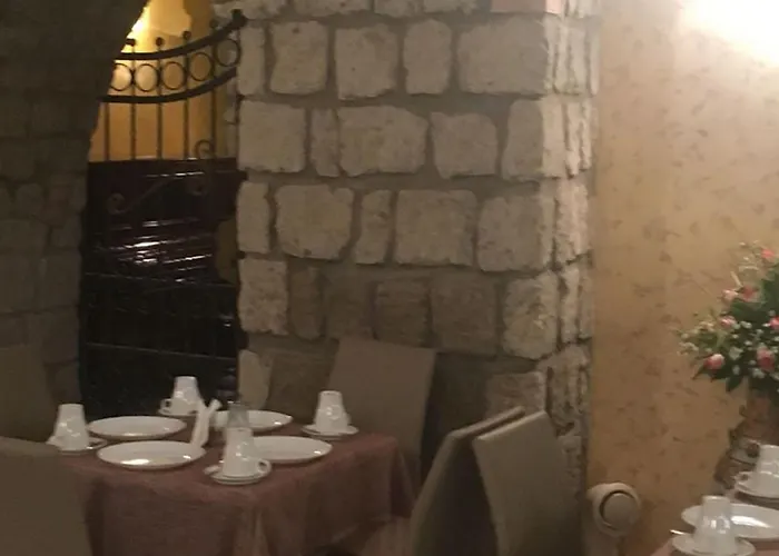 La Pace Oda ve Kahvaltı 3*