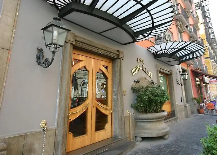 Oda ve Kahvaltı La Pace Napoli